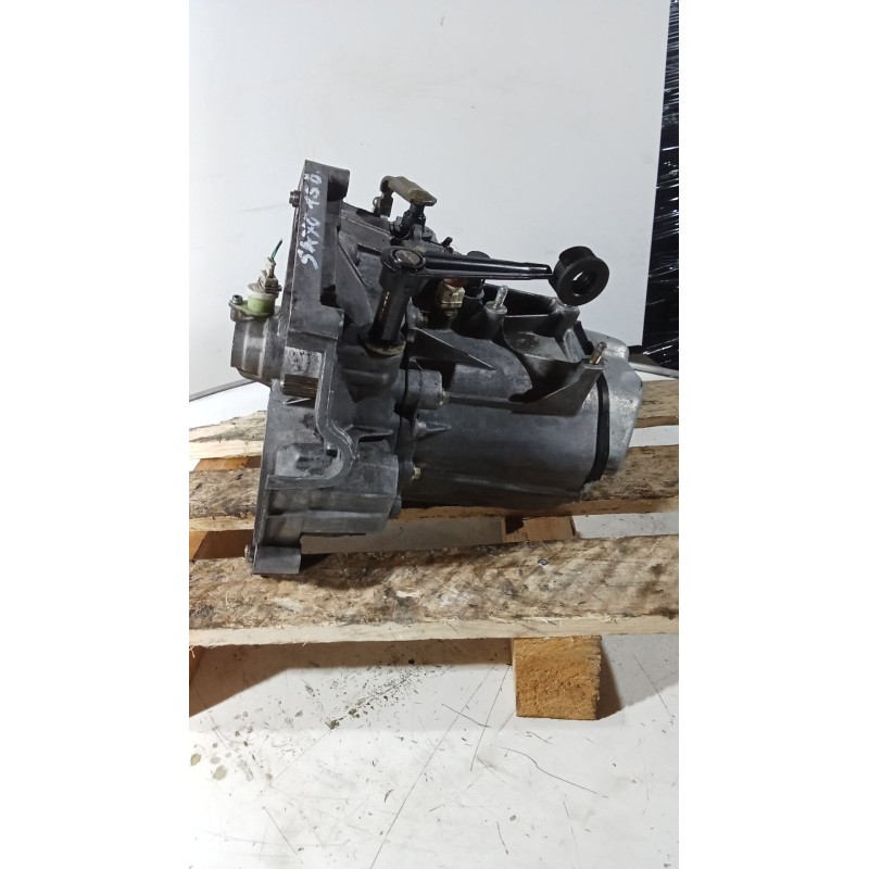 Recambio de caja cambios para citroën saxo (s0, s1) 1.5 d referencia OEM IAM 20CF02 5v 0057717