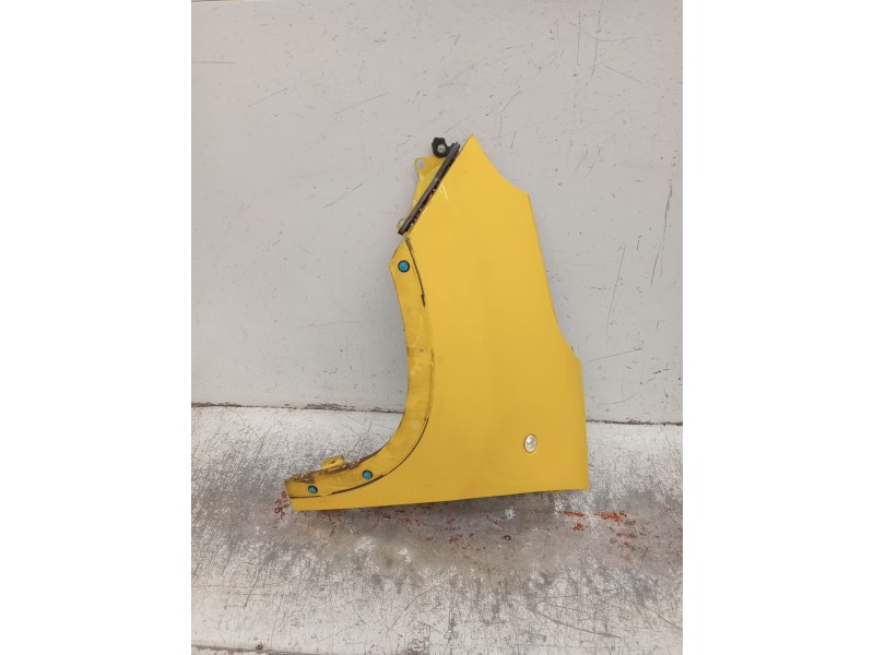 Recambio de aleta delantera izquierda para fiat 500l (351_, 352_) 1.3 d multijet (199lxy1a, 199lxy11) referencia OEM IAM   