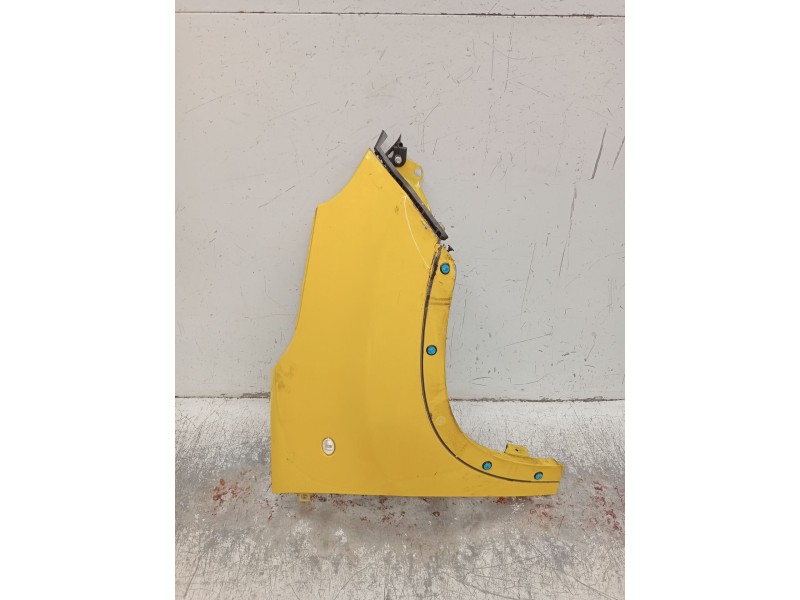 Recambio de aleta delantera derecha para fiat 500l (351_, 352_) 1.3 d multijet (199lxy1a, 199lxy11) referencia OEM IAM   