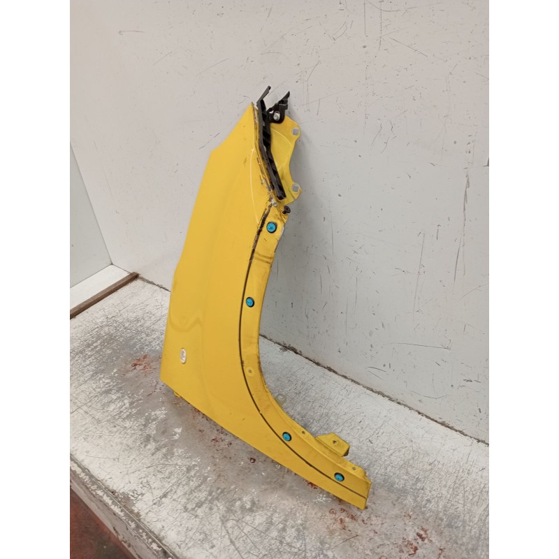 Recambio de aleta delantera derecha para fiat 500l (351_, 352_) 1.3 d multijet (199lxy1a, 199lxy11) referencia OEM IAM   