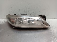 Recambio de faro derecho para renault laguna ii grandtour (kg0/1_) 2.0 16v turbo (kg0s, kg1l, kg03) referencia OEM IAM 820016332