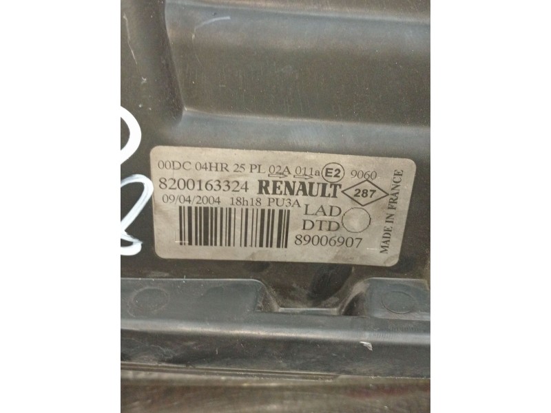 Recambio de faro derecho para renault laguna ii grandtour (kg0/1_) 2.0 16v turbo (kg0s, kg1l, kg03) referencia OEM IAM 820016332