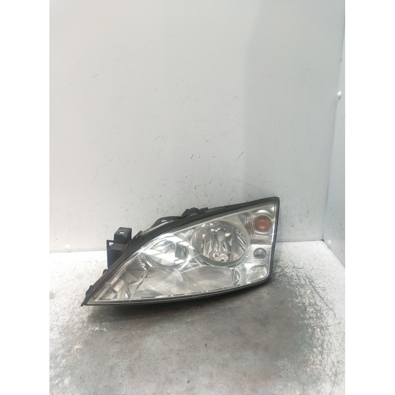 Recambio de faro izquierdo para ford mondeo iii sedán (b4y) 1.8 16v referencia OEM IAM 0301174201 1S7113006AL 