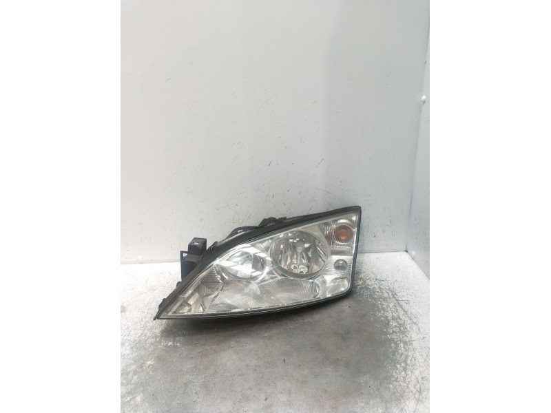 Recambio de faro izquierdo para ford mondeo iii sedán (b4y) 1.8 16v referencia OEM IAM 0301174201 1S7113006AL 