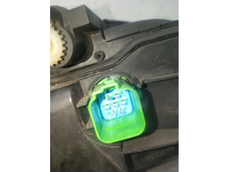 Recambio de faro izquierdo para ford mondeo iii sedán (b4y) 1.8 16v referencia OEM IAM 0301174201 1S7113006AL 