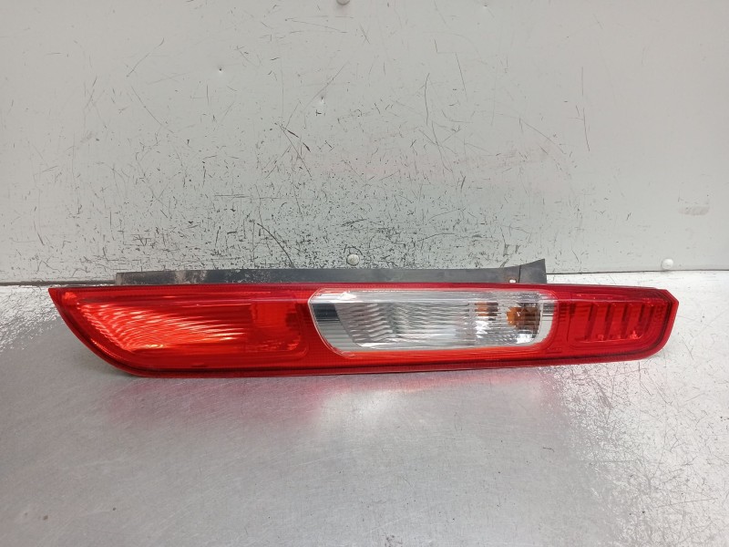 Recambio de piloto trasero derecho para ford focus ii (da_, hcp, dp) 1.8 tdci referencia OEM IAM   