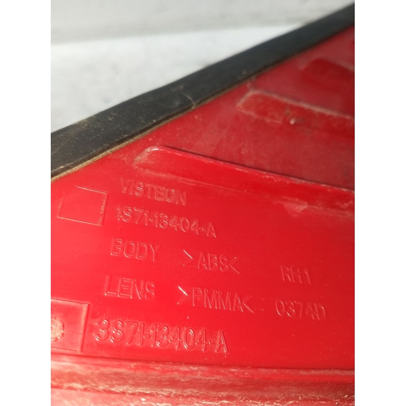 Recambio de piloto trasero derecho para ford mondeo iii sedán (b4y) 1.8 16v referencia OEM IAM 3S7113404A  