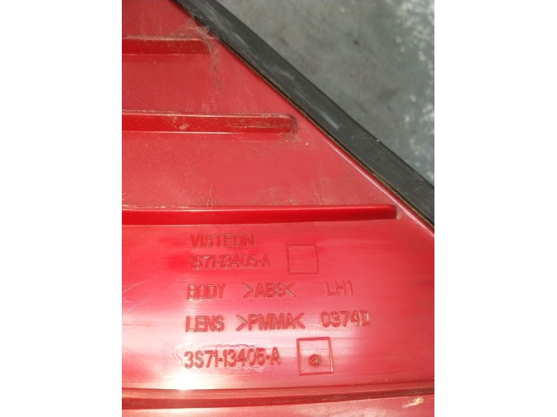 Recambio de piloto trasero izquierdo para ford mondeo iii sedán (b4y) 1.8 16v referencia OEM IAM 3S7113405A  