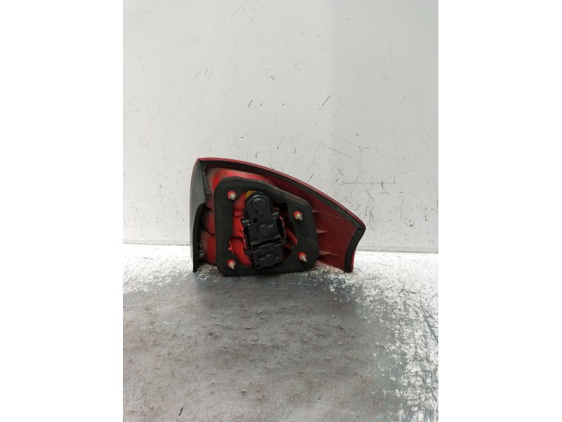 Recambio de piloto trasero izquierdo para audi a6 c5 (4b2, 4b4) 2.5 tdi referencia OEM IAM 4B5945095  