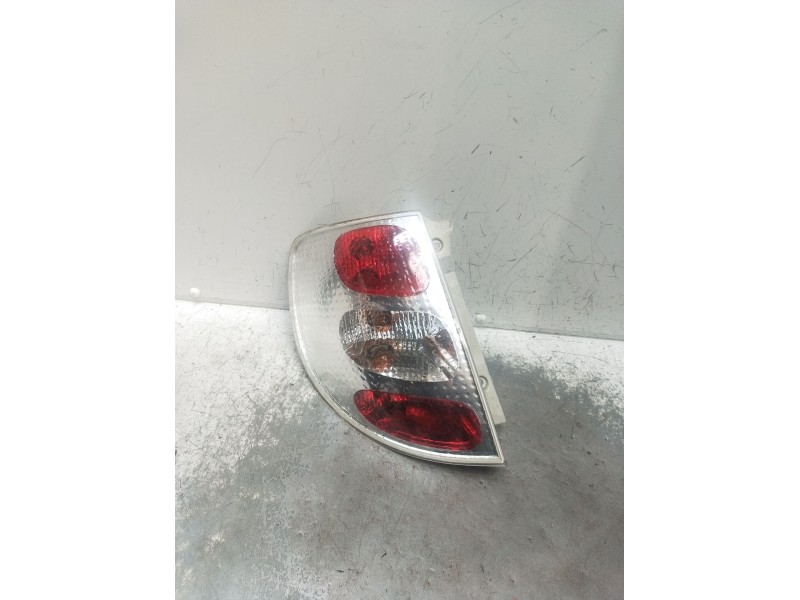 Recambio de piloto trasero izquierdo para citroën c3 pluriel (hb_) 1.6 referencia OEM IAM 89398299 9350R6 