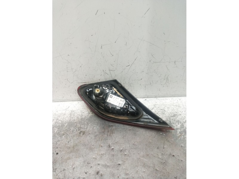 Recambio de piloto trasero derecho interior para opel corsa e (x15) 1.4 (08, 68) referencia OEM IAM 39012624  