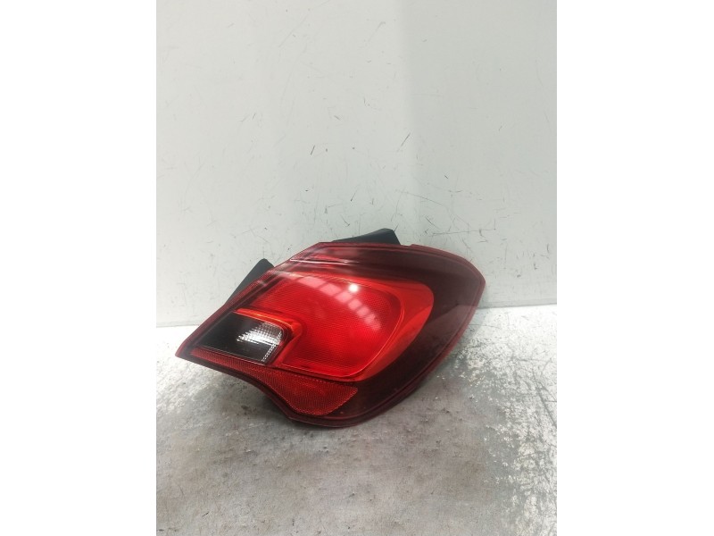 Recambio de piloto trasero derecho para opel corsa e (x15) 1.4 (08, 68) referencia OEM IAM 460034366 39068623 