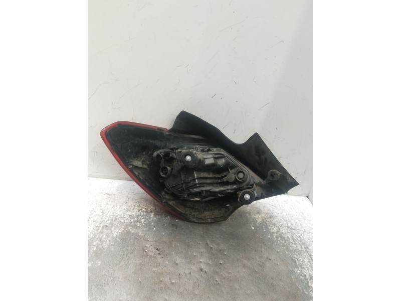 Recambio de piloto trasero derecho para opel corsa e (x15) 1.4 (08, 68) referencia OEM IAM 460034366 39068623 