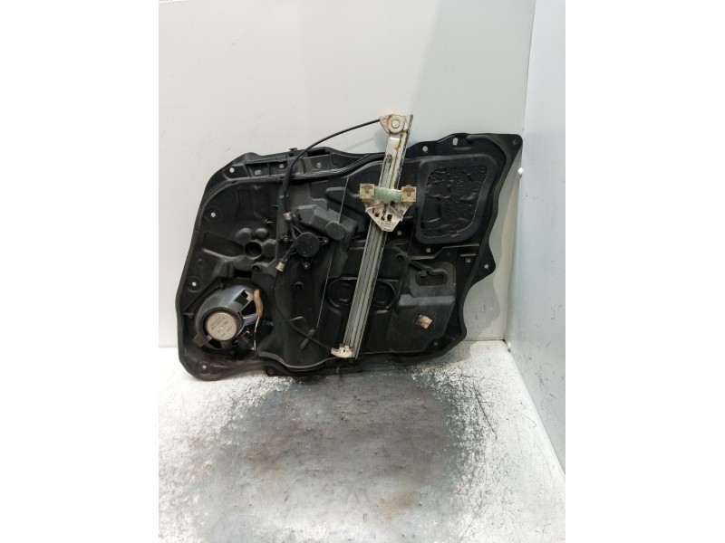 Recambio de elevalunas delantero izquierdo para mazda 3 (bk) 1.6 (bk14) referencia OEM IAM 6J6A5958X CMO11760 5P