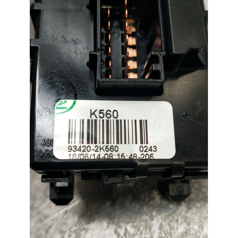Recambio de mando limpia para kia sportage iii (sl) 1.6 gdi referencia OEM IAM 934202K560  