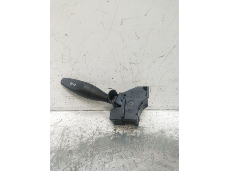 Recambio de mando luces para ford mondeo iii sedán (b4y) 1.8 16v referencia OEM IAM 1S7T13335AE  