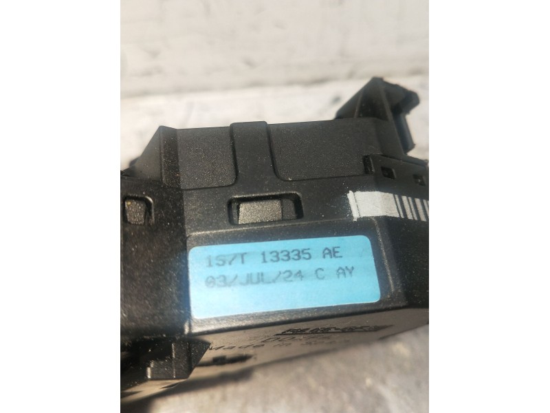 Recambio de mando luces para ford mondeo iii sedán (b4y) 1.8 16v referencia OEM IAM 1S7T13335AE  