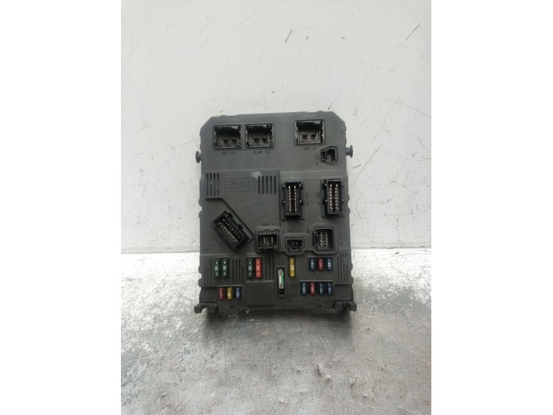 Recambio de caja reles / fusibles para peugeot 206 hatchback (2a/c) 1.4 i referencia OEM IAM S118085220 9649627880 
