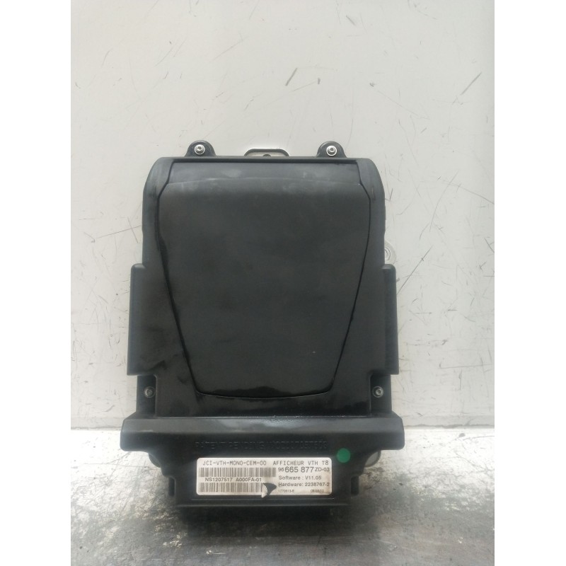 Recambio de pantalla multifuncion para peugeot 5008 (0u_, 0e_) 1.6 hdi referencia OEM IAM 96665877ZD03  