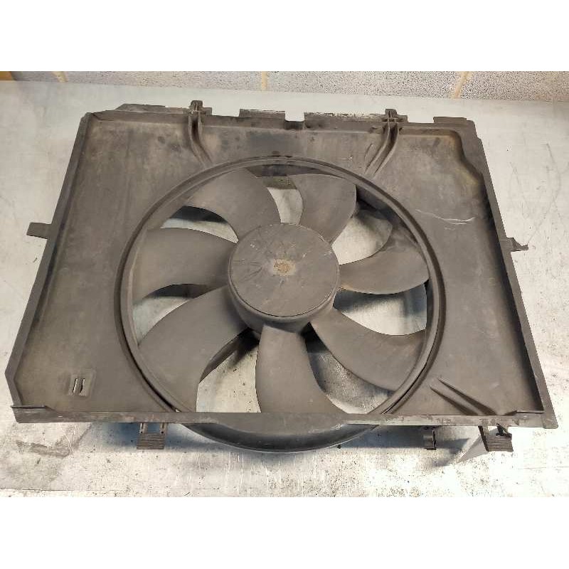 Recambio de electroventilador para mercedes clase e (w210) familiar 220 t cdi (210.206) referencia OEM IAM A0015003093 083623 