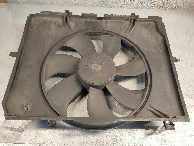 Recambio de electroventilador para mercedes clase e (w210) familiar 220 t cdi (210.206) referencia OEM IAM A0015003093 083623 