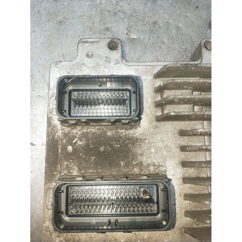 Recambio de centralita motor uce para opel corsa e (x15) 1.4 (08, 68) referencia OEM IAM E8312679197 86ACB5516188007S 12679199