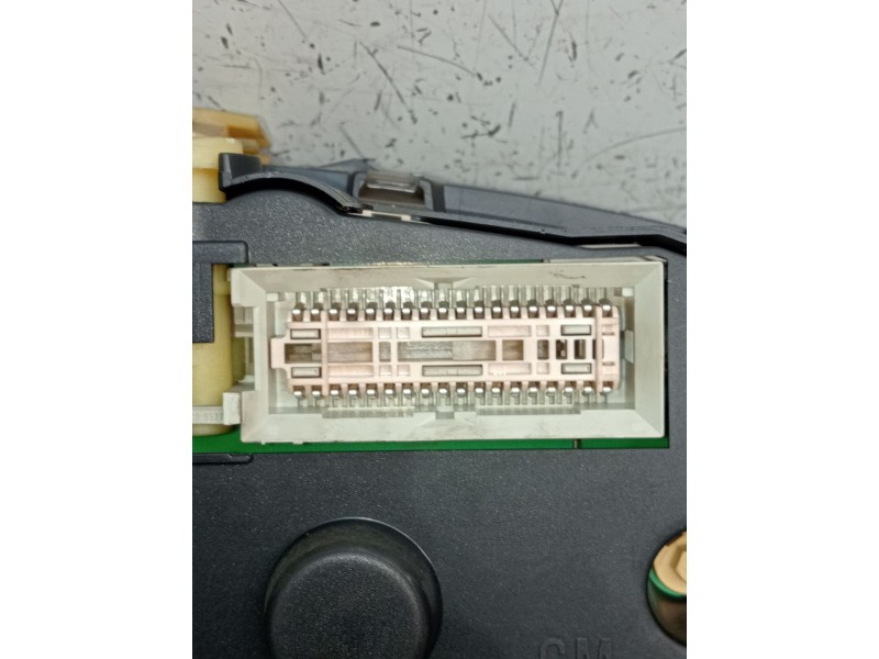 Recambio de cuadro instrumentos para opel astra g hatchback (t98) 1.6 16v (f08, f48) referencia OEM IAM 2209982121801 90561454QN