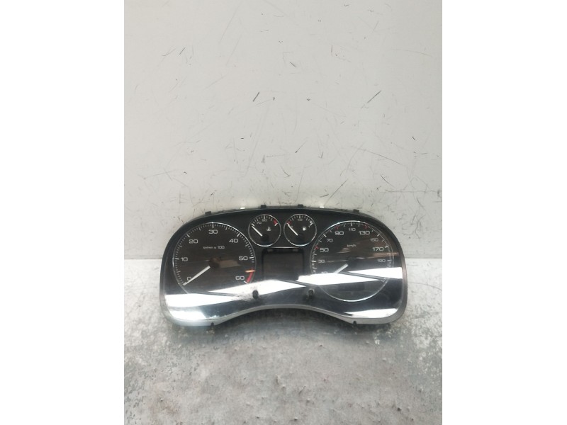 Recambio de cuadro instrumentos para peugeot 307 (3a/c) 1.6 hdi referencia OEM IAM P9660470680 281174498 