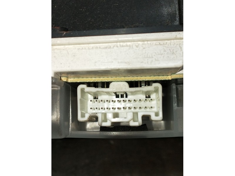 Recambio de cuadro instrumentos para mazda 3 (bk) 1.6 (bk14) referencia OEM IAM 43BR5SA  