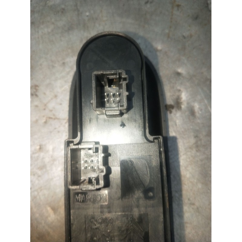 Recambio de mando elevalunas delantero izquierdo para peugeot 5008 (0u_, 0e_) 1.6 hdi referencia OEM IAM 96650621ZD 5P 