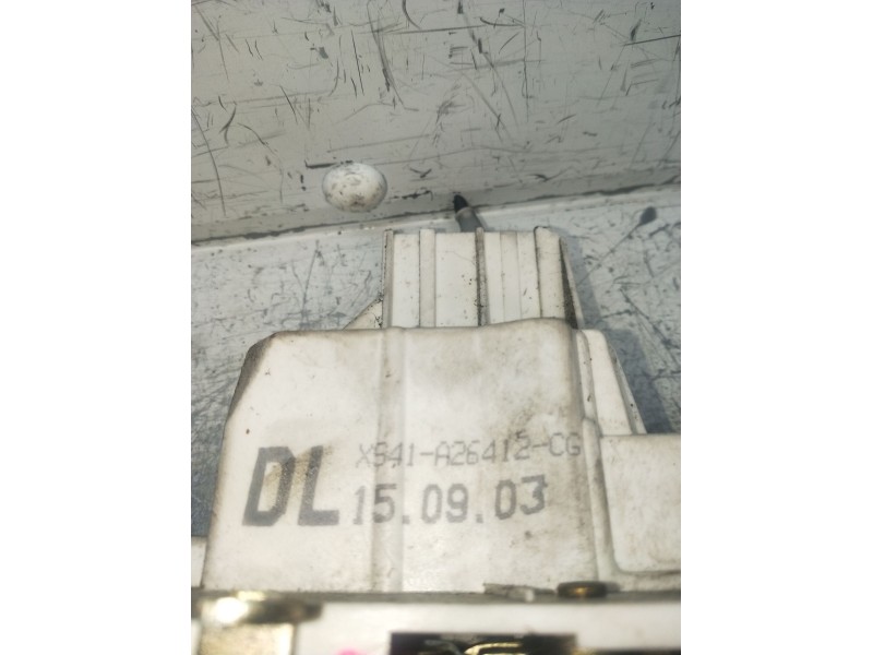 Recambio de motor cierre centralizado delantero derecho para ford mondeo iii sedán (b4y) 1.8 16v referencia OEM IAM XS41A26412CG
