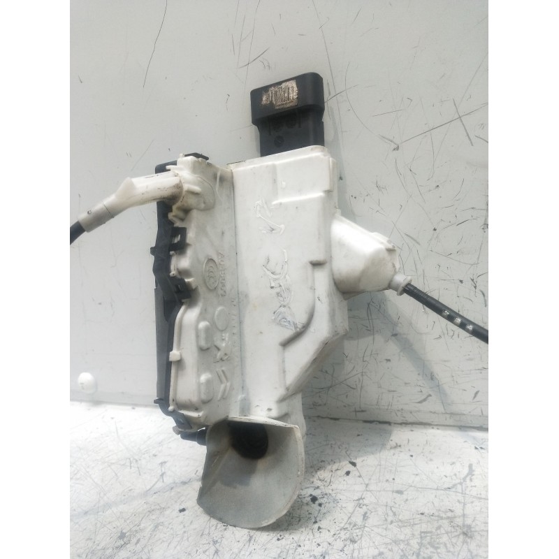 Recambio de motor cierre centralizado delantero izquierdo para peugeot 5008 (0u_, 0e_) 1.6 hdi referencia OEM IAM 7122X0510J6 5P