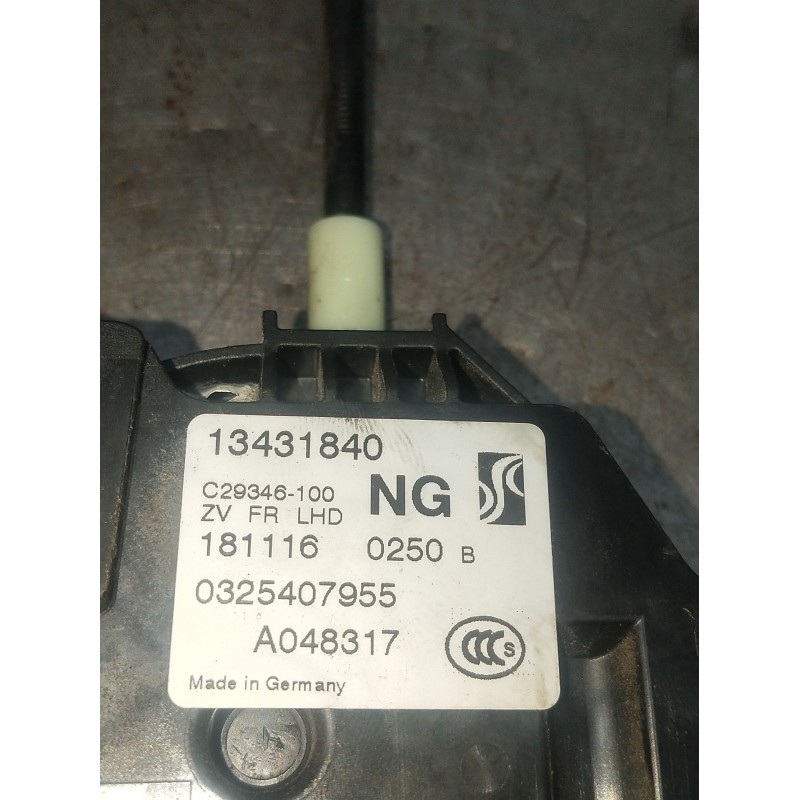 Recambio de motor cierre centralizado delantero derecho para opel corsa e (x15) 1.4 (08, 68) referencia OEM IAM 0325407955 13431