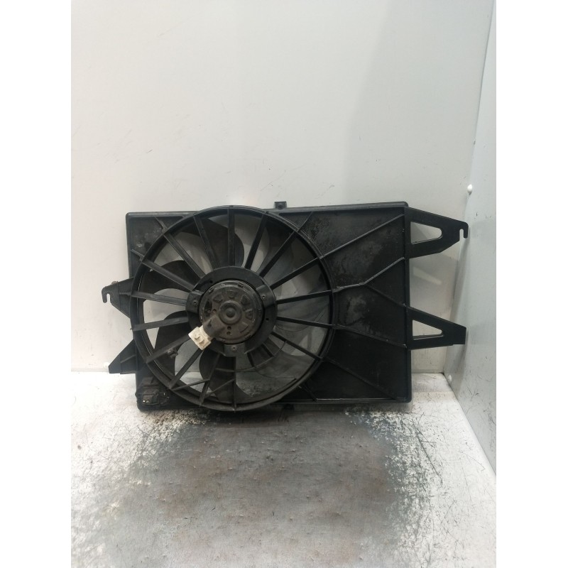 Recambio de electroventilador para ford mondeo iii sedán (b4y) 1.8 16v referencia OEM IAM 2326501701 3S718C607BD 