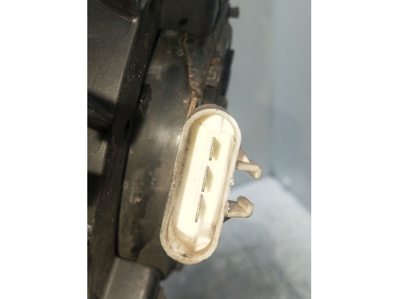 Recambio de electroventilador para ford mondeo iii sedán (b4y) 1.8 16v referencia OEM IAM 2326501701 3S718C607BD 