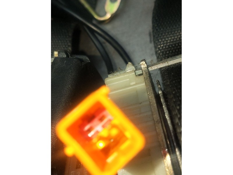 Recambio de juego cinturones delantero para ford mondeo iii sedán (b4y) 1.8 16v referencia OEM IAM 05903X0B 12258Y350 5P