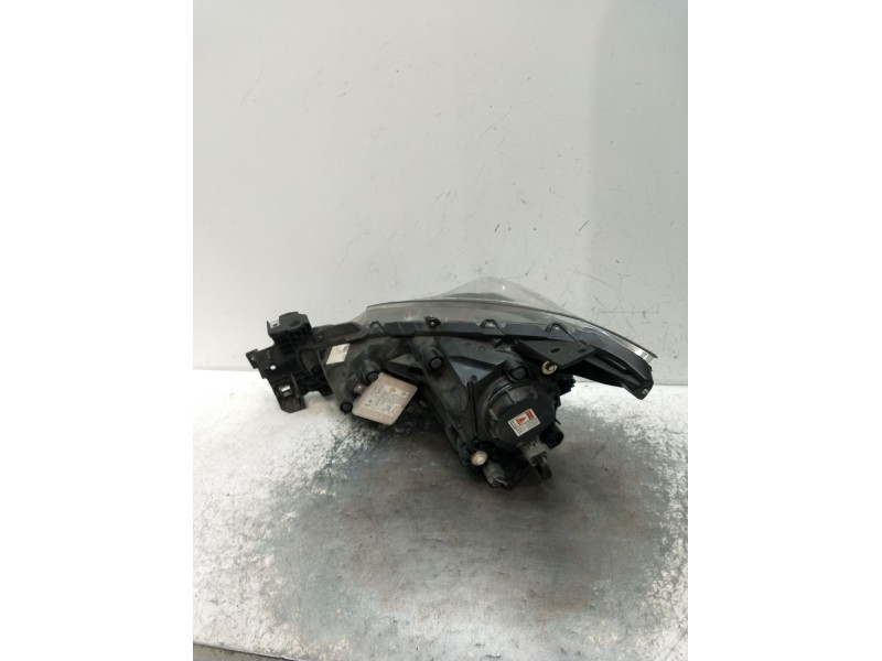 Recambio de faro derecho para mazda 3 (bm, bn) 2.2 d referencia OEM IAM BHR251030 5898730100 XENÓN