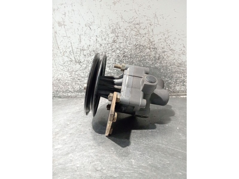 Recambio de bomba direccion para audi 80 b4 sedán (8c2) 1.9 tdi referencia OEM IAM 050145155A 7681955264 