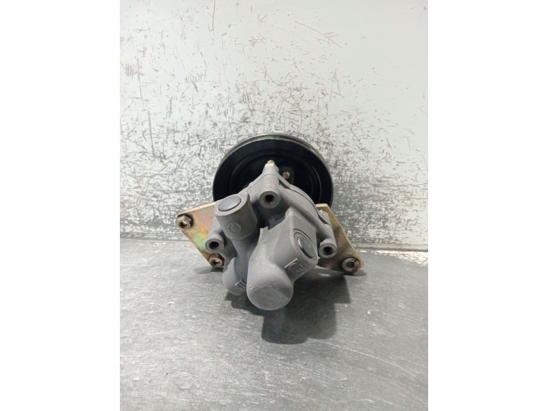 Recambio de bomba direccion para audi 80 b4 sedán (8c2) 1.9 tdi referencia OEM IAM 050145155A 7681955264 