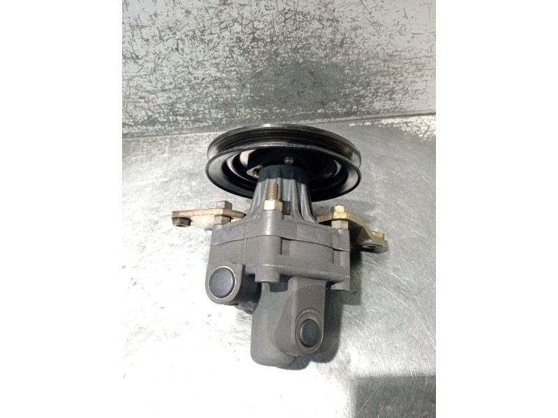 Recambio de bomba direccion para audi 80 b4 sedán (8c2) 1.9 tdi referencia OEM IAM 050145155A 7681955264 