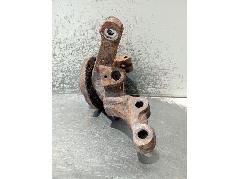 Recambio de mangueta delantera derecha para renault kangoo (kc0/1_) 1.5 dci referencia OEM IAM   