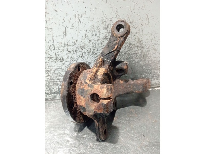 Recambio de mangueta delantera izquierda para renault kangoo (kc0/1_) 1.5 dci referencia OEM IAM   