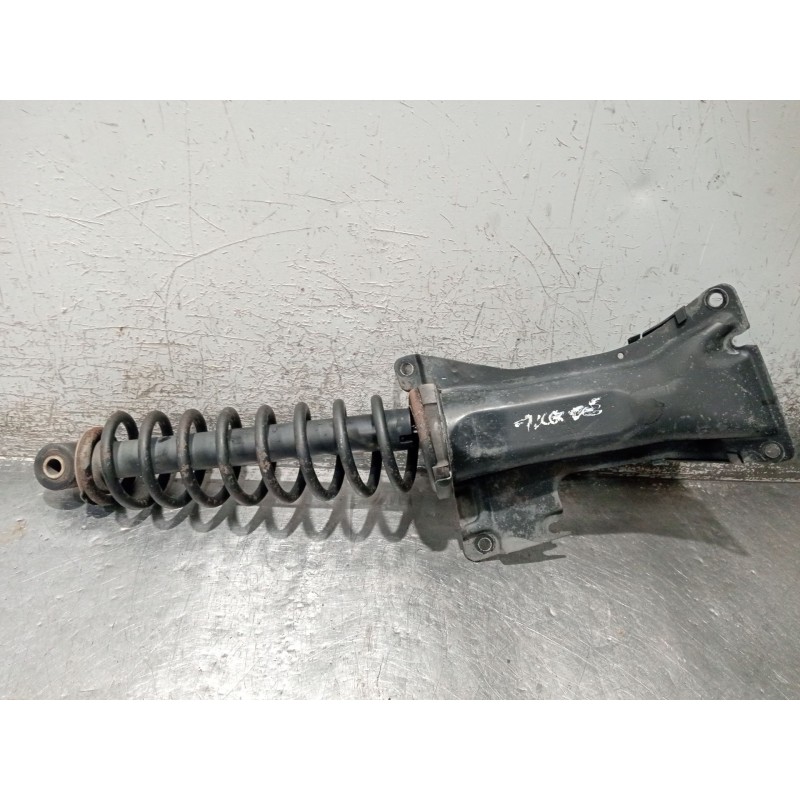 Recambio de amortiguador trasero derecho para audi 80 b4 sedán (8c2) 1.9 tdi referencia OEM IAM 8A0512342C  