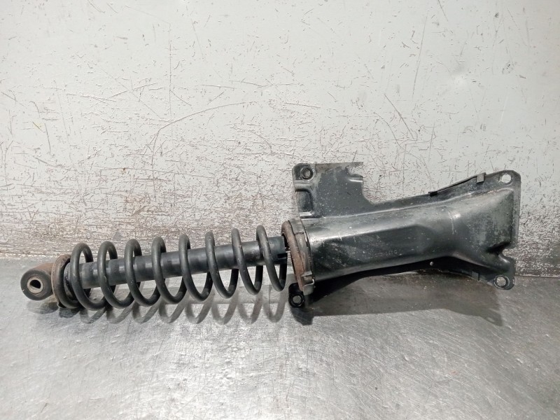 Recambio de amortiguador trasero izquierdo para audi 80 b4 sedán (8c2) 1.9 tdi referencia OEM IAM 8A0512341C  