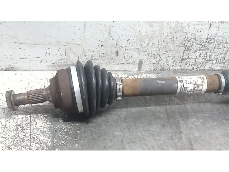 Recambio de transmision delantera derecha para peugeot 307 sw (3h) 1.6 hdi 110 referencia OEM IAM 9637117880  