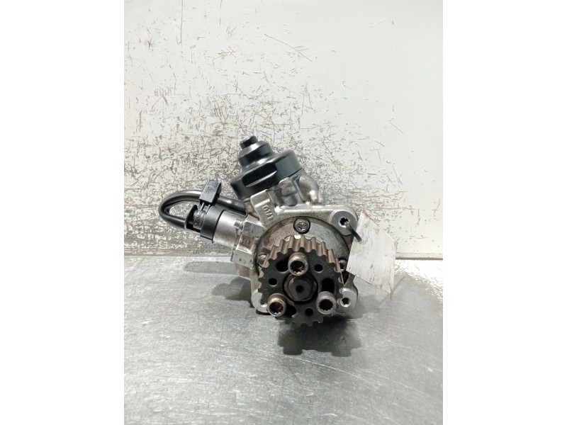 Recambio de bomba inyeccion para volkswagen passat cc b6 (357) 2.0 tdi referencia OEM IAM 0445010526 03L130755L 