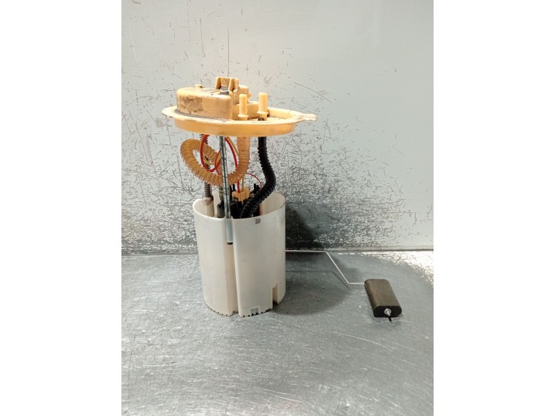 Recambio de bomba combustible para fiat 500l (351_, 352_) 1.3 d multijet (199lxy1a, 199lxy11) referencia OEM IAM 51887866 058020