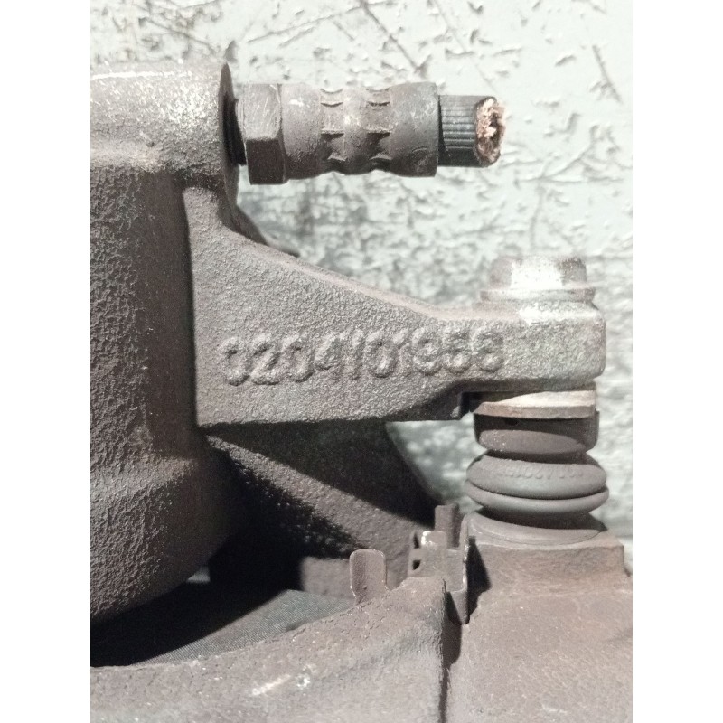 Recambio de pinza freno delantera derecha para fiat 500l (351_, 352_) 1.3 d multijet (199lxy1a, 199lxy11) referencia OEM IAM 020