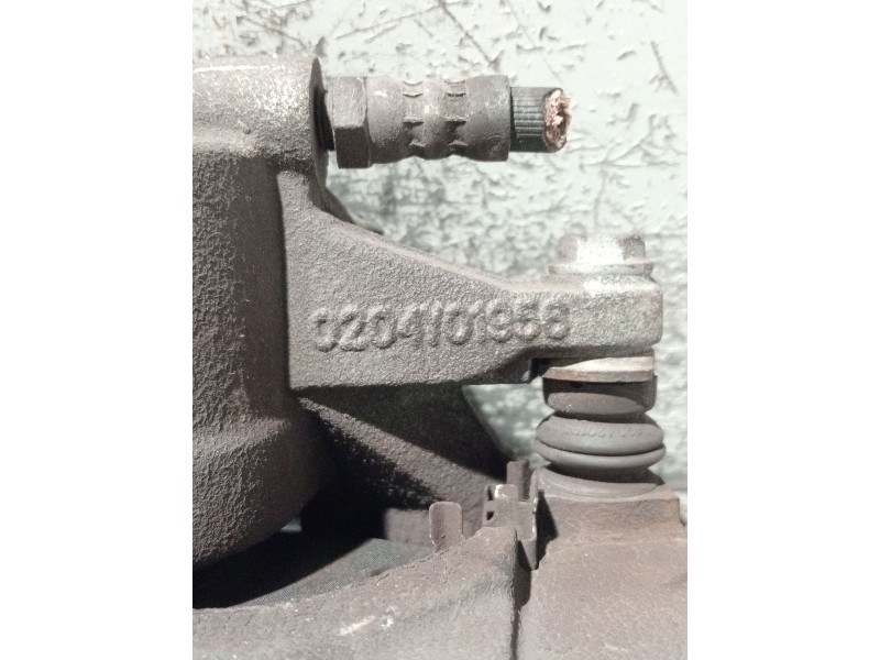 Recambio de pinza freno delantera derecha para fiat 500l (351_, 352_) 1.3 d multijet (199lxy1a, 199lxy11) referencia OEM IAM 020