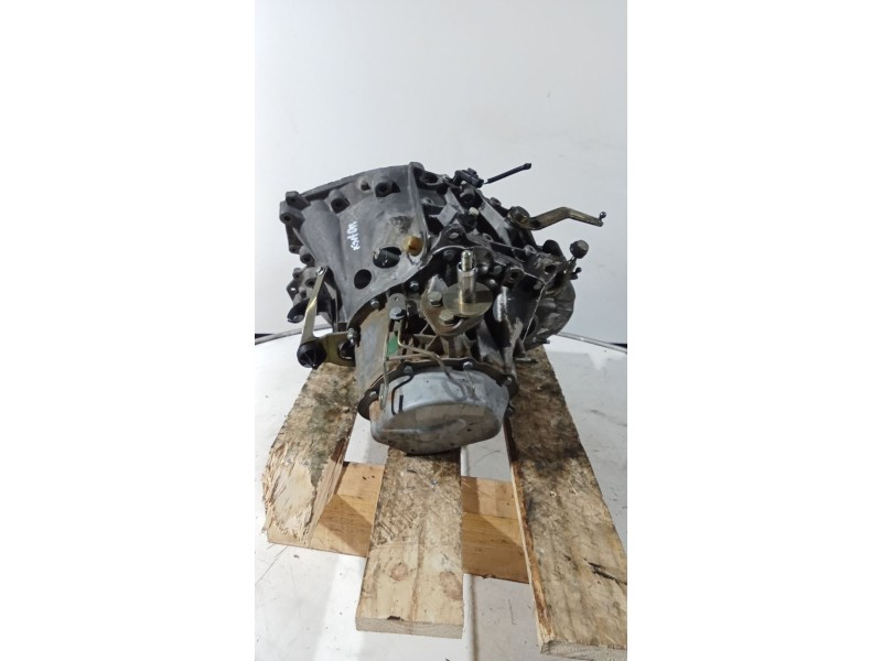 Recambio de caja cambios para citroën xsara (n1) 2.0 hdi 90 referencia OEM IAM 20DL42 5V 3942041B